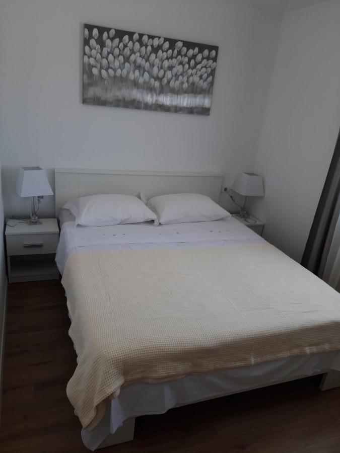 Gita Apartmani Čižići Exterior foto